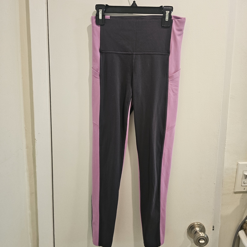 Athleta Black and Pink Active Leggings